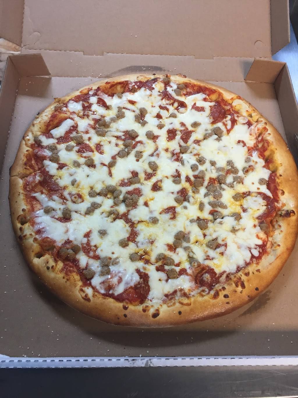 New Pizza & Subs | restaurant | 3500 Summit Ave, Greensboro, NC 27405, USA | 3367631166 OR +1 336-763-1166