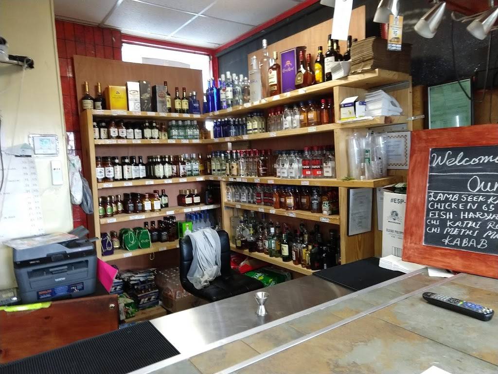 Mitran da dhaba | restaurant | 4605 S Harding St, Indianapolis, IN 46217, United States | 3177863183 OR +1 317-786-3183