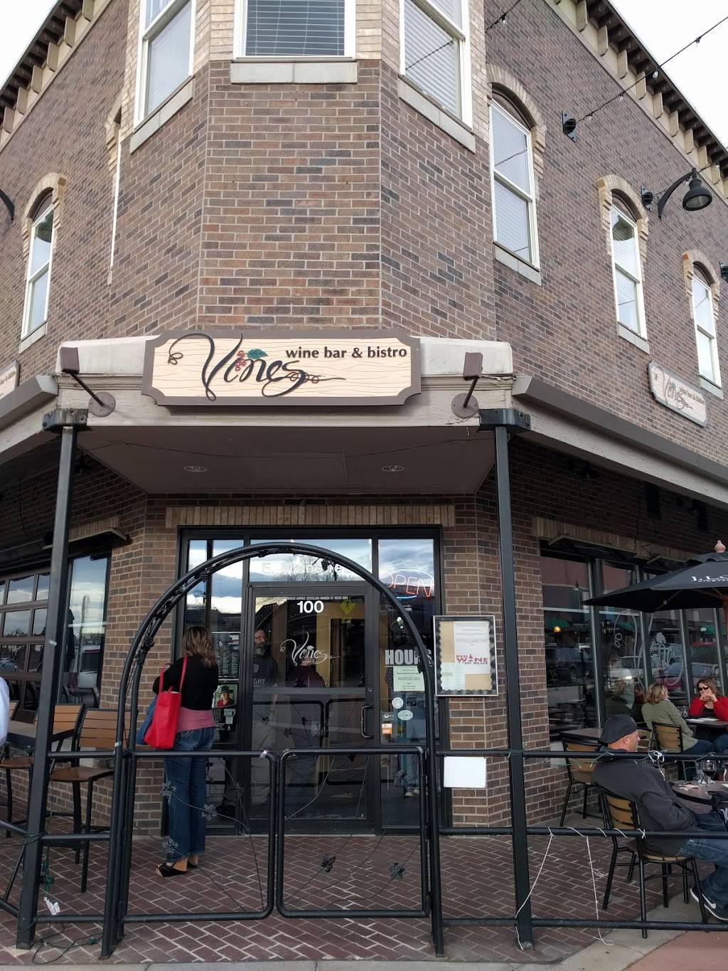 Vines Wine Bar and Bistro | restaurant | 19501 Mainstreet, Parker, CO 80138, USA | 3037368463 OR +1 303-736-8463