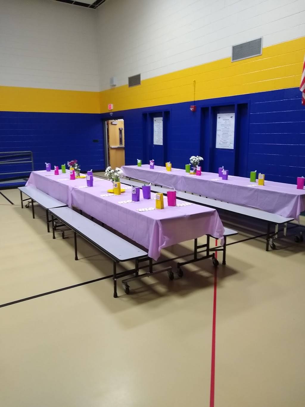 Falcon | shopping mall | 11550-11735, Meridian Market View, Falcon, CO 80831, USA | 3033005300 OR +1 303-300-5300