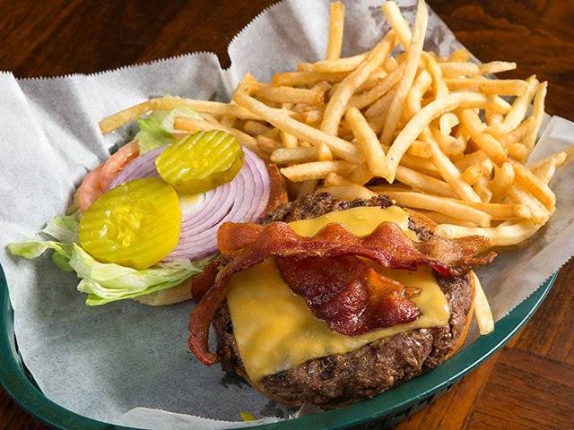 Bean Post Pub | restaurant | 3301 7525 5th Ave, Brooklyn, NY 11209, USA | 7187459413 OR +1 718-745-9413