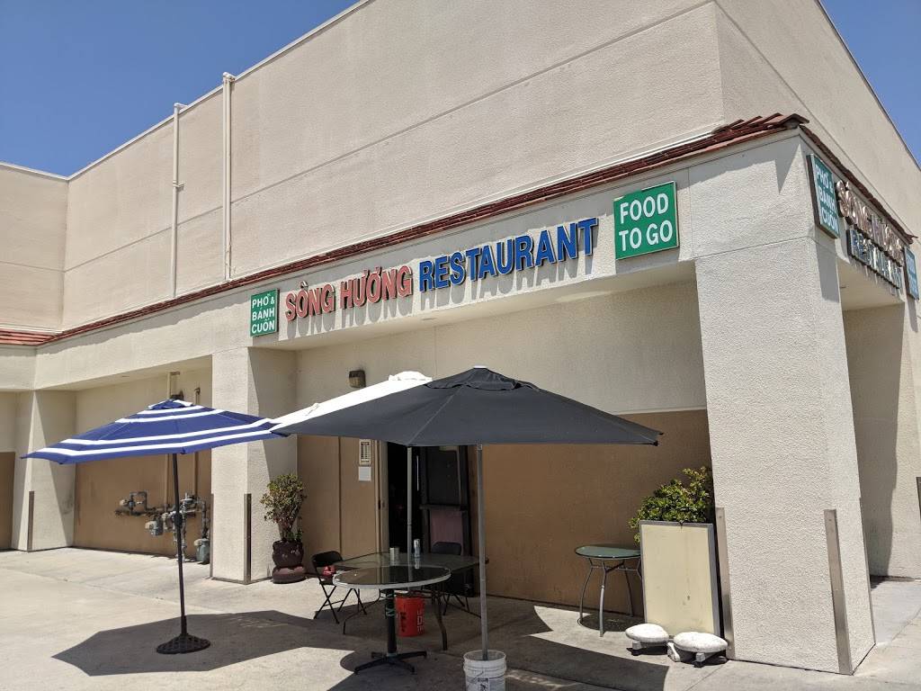 Song Huong Restaurant | restaurant | 10550 Camino Ruiz, San Diego, CA 92126, USA | 8585669876 OR +1 858-566-9876