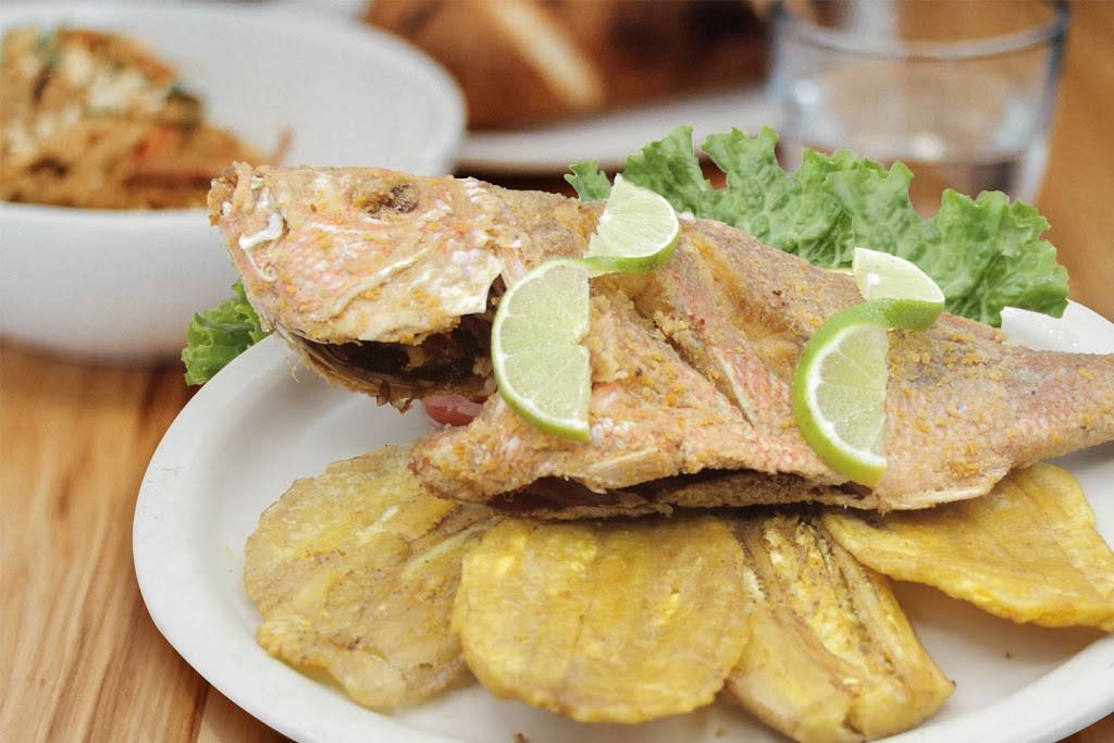 Pollos Mario Woodhaven | restaurant | 6320 Woodhaven Blvd, Flushing, NY 11374, USA | 7185652055 OR +1 718-565-2055