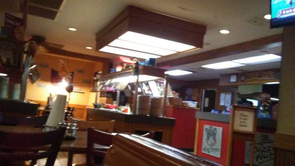 Pizza Hut | restaurant | 588 W Marion St, Mt Gilead, OH 43338, USA | 4199475955 OR +1 419-947-5955