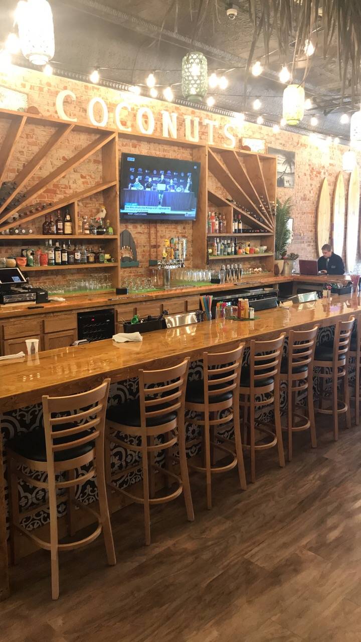 Coconuts Cabana | restaurant | 620 Main St, Mediapolis, IA 52637, USA | 3193949999 OR +1 319-394-9999