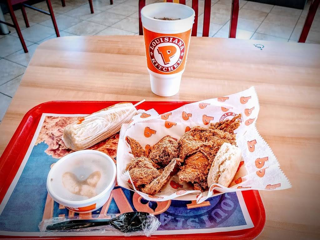 Popeyes Louisiana Kitchen | restaurant | 103 Farm to Market 1960 Bypass, Humble, TX 77338, USA | 2815408646 OR +1 281-540-8646