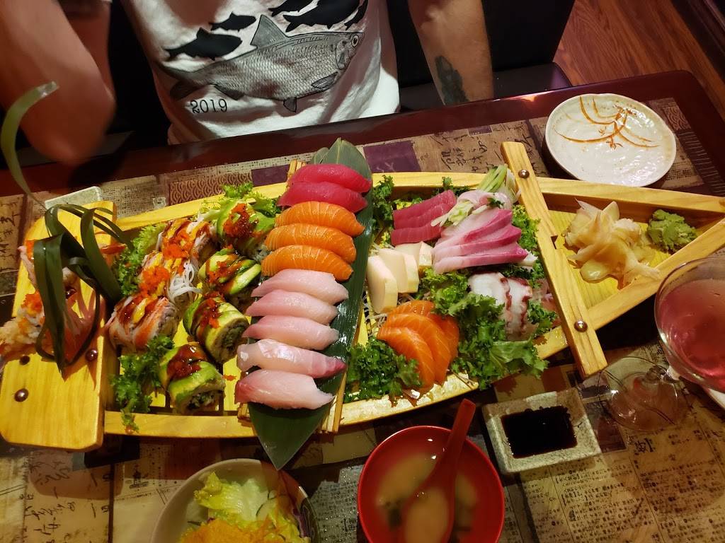 Mirakuya Sushi & Steak House | restaurant | 150 Jfk Plaza, Waterville, ME 04901, USA | 2076160088 OR +1 207-616-0088