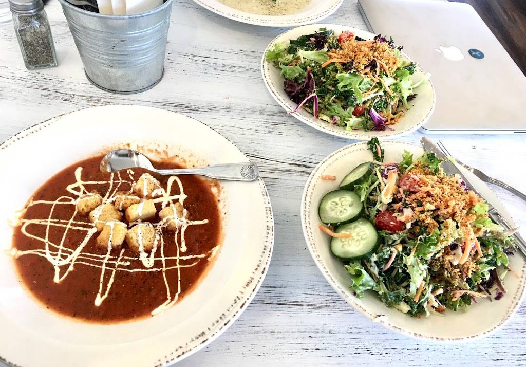 Farmhouse 78 | restaurant | 30270 CA-78, Santa Ysabel, CA 92070, USA | 7607822729 OR +1 760-782-2729