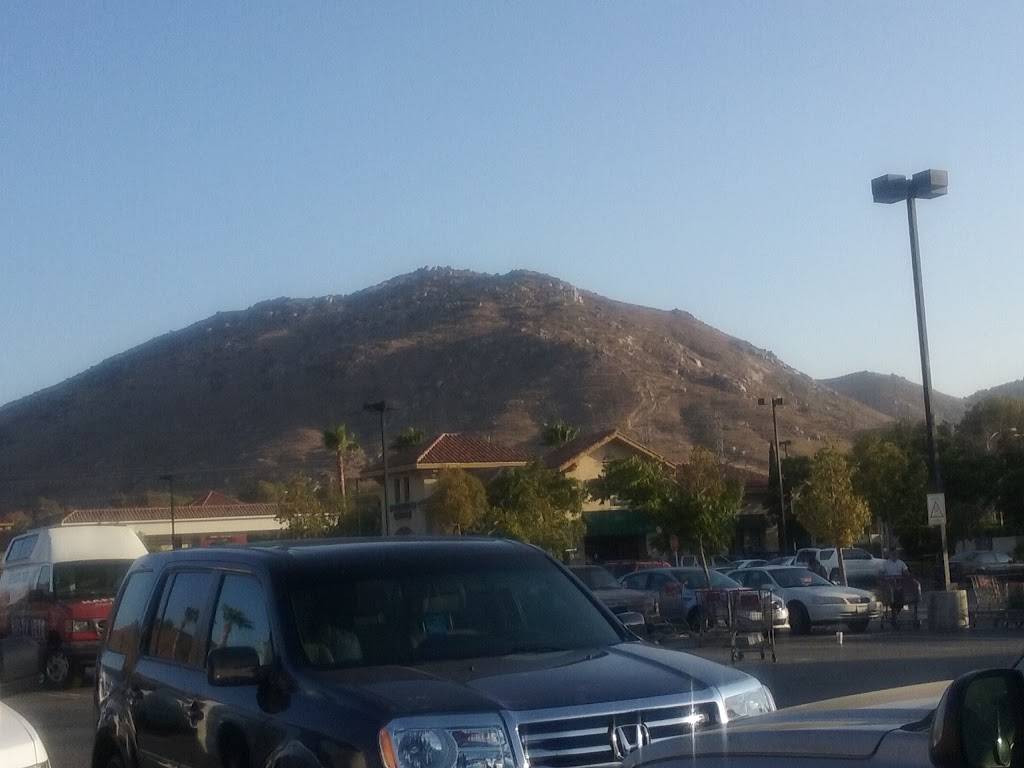 Subway Restaurants | restaurant | 11201 Sierra Ave, Fontana, CA 92337, USA | 9094271801 OR +1 909-427-1801