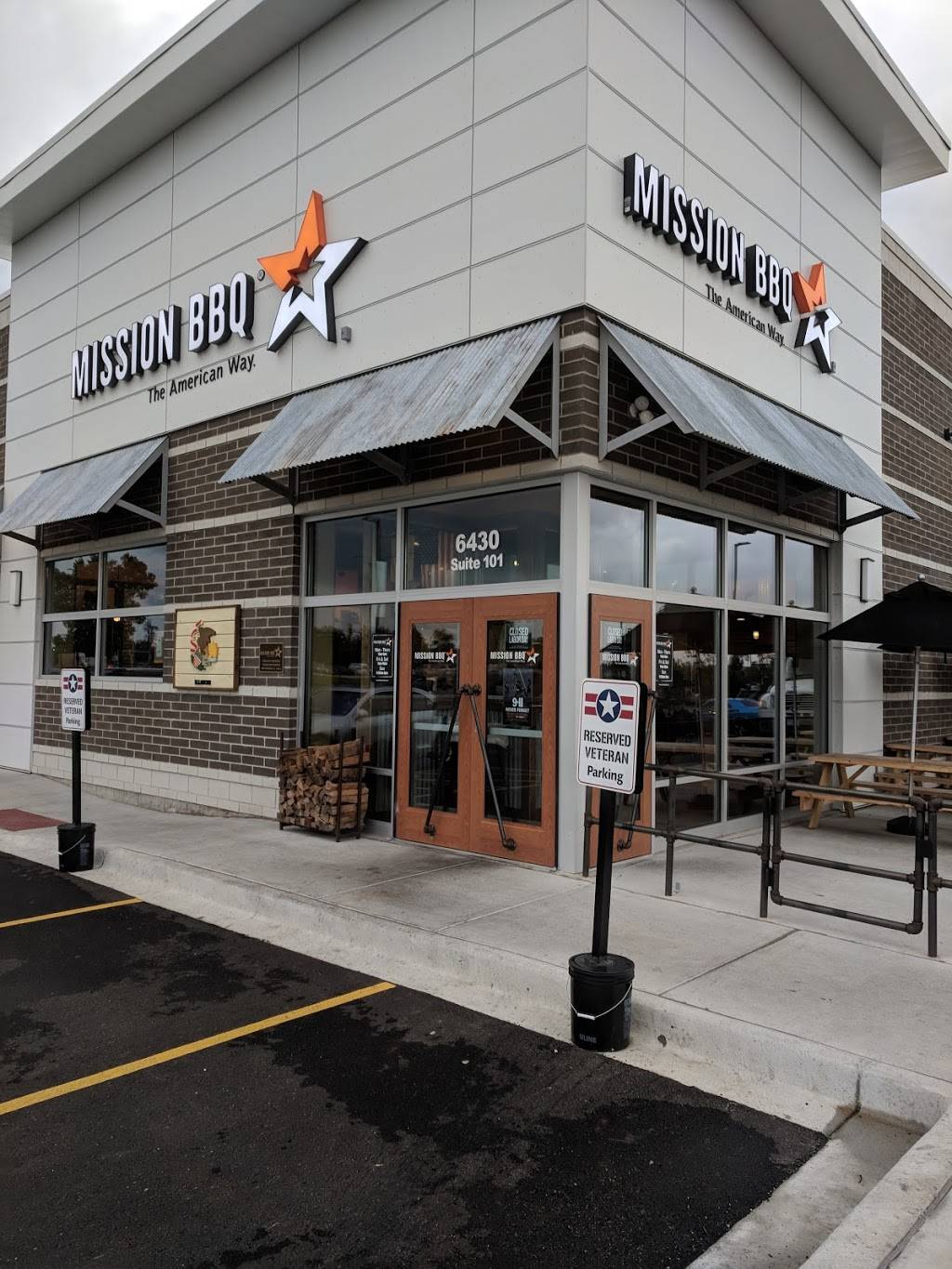 MISSION BBQ | restaurant | 6430 Grand Ave #101, Gurnee, IL 60031, USA | 8472784577 OR +1 847-278-4577