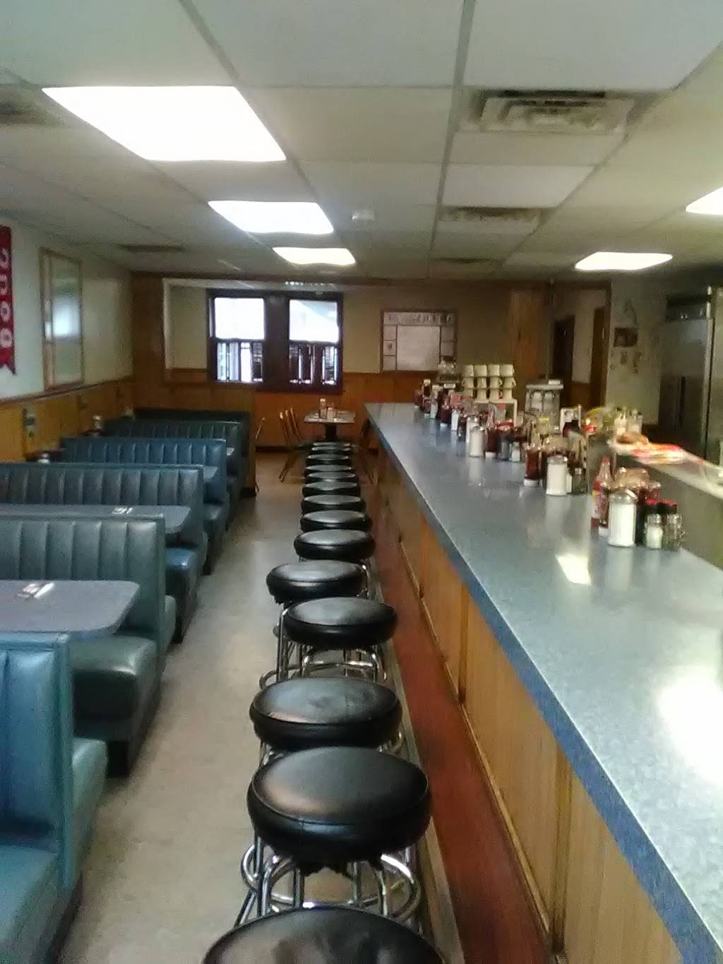 Souderton Restaurant | restaurant | 120 N Main St, Souderton, PA 18964, USA | 2157231770 OR +1 215-723-1770