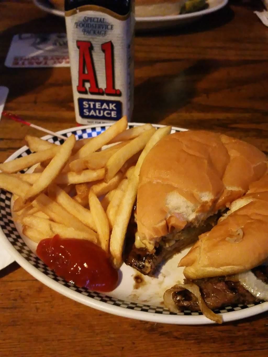 Timbers Lounge | restaurant | 2770 W Kilgore Ave, Muncie, IN 47304, USA | 7652865323 OR +1 765-286-5323