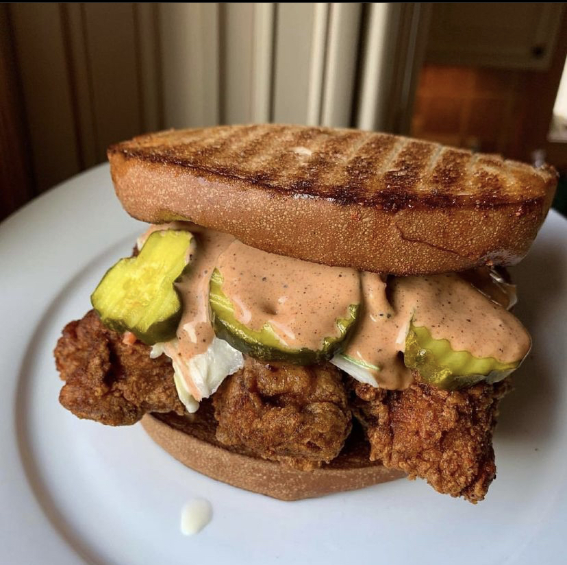 Nashville Coop | restaurant | 300 Snelling Ave S, St Paul, MN 55105, USA | 6513306737 OR +1 651-330-6737