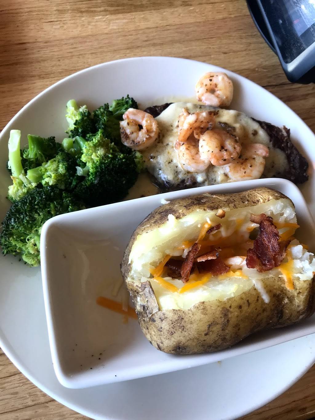 Applebees Grill + Bar | restaurant | 637 N Westover Blvd, Albany, GA 31707, USA | 2294390040 OR +1 229-439-0040