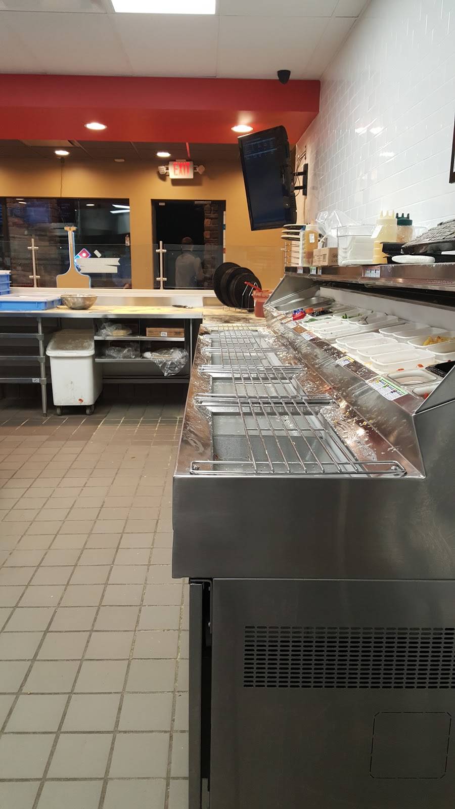 Dominos Pizza | meal delivery | 2402 State Rd, La Crosse, WI 54601, USA | 6087883030 OR +1 608-788-3030