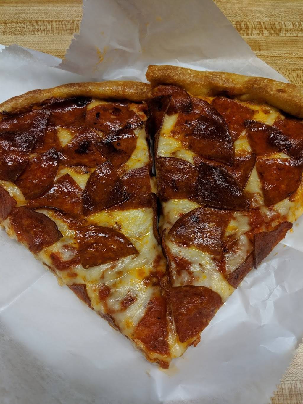 Four Seasons Pizza | restaurant | 9225 NY-49, Marcy, NY 13403, USA | 3157364757 OR +1 315-736-4757