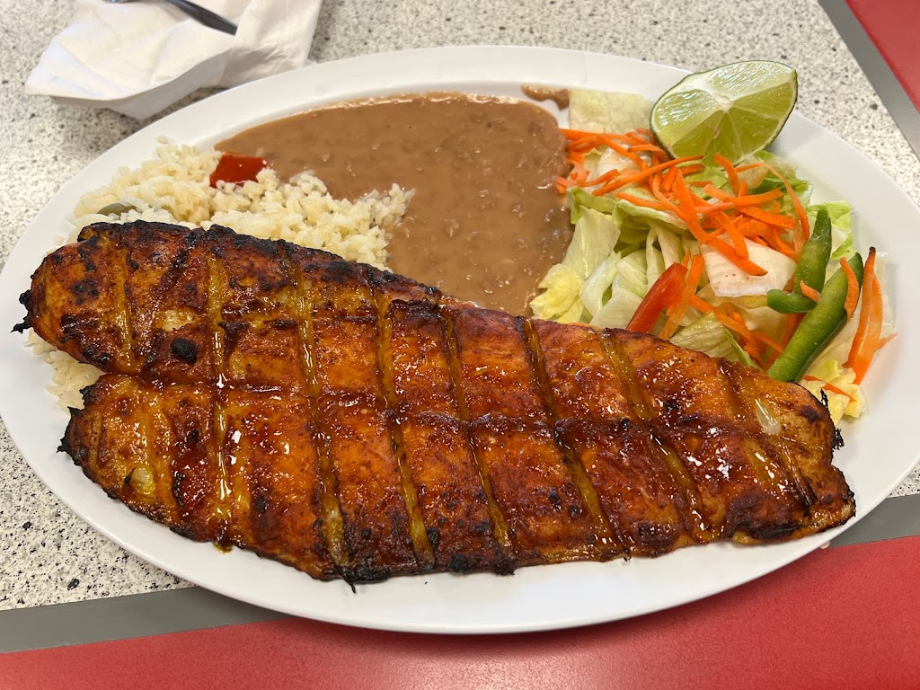 Marisco Los Primos | Mexican Restaurant | restaurant | 701 E Broadway Ave, Enid, OK 73701, USA | 5802421194 OR +1 580-242-1194