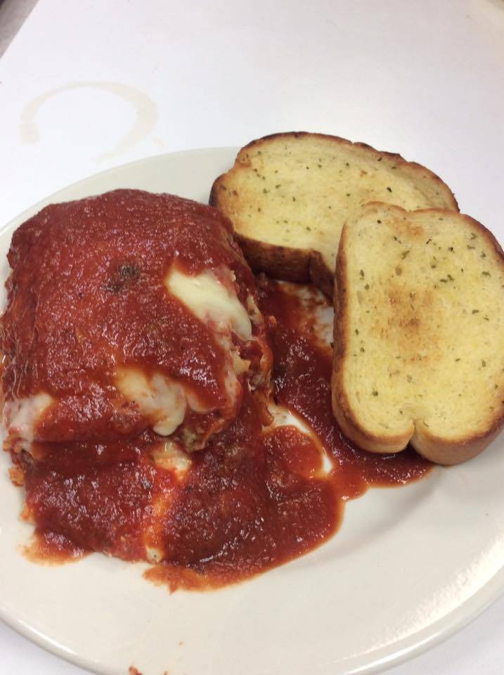 Z-7 Discount Fireworks | restaurant | 11125 N, MO-7, Climax Springs, MO 65324, USA | 5733472373 OR +1 573-347-2373