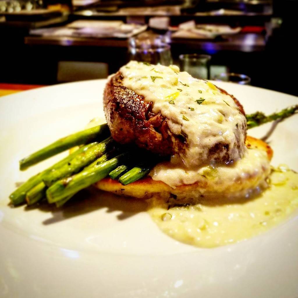 Domenics Bistro and Wine Bar | restaurant | 931 E Harmony Rd, Fort Collins, CO 80525, USA | 9702070411 OR +1 970-207-0411