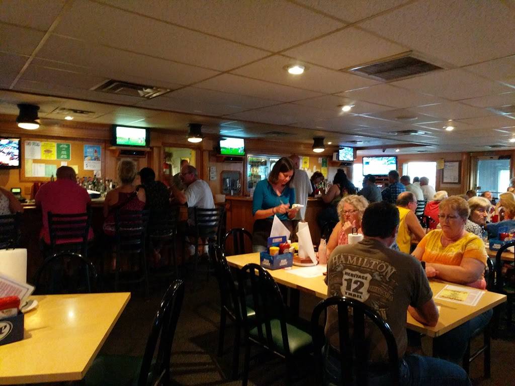 The Tower Bar & Grill | restaurant | 2403 W State Blvd, Fort Wayne, IN 46808, USA | 2604366310 OR +1 260-436-6310