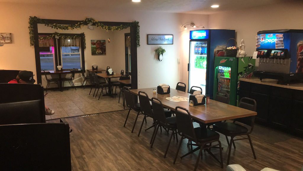 Shipshe Pizza & Mini-Golf, Inc. | restaurant | 145 E North Village Dr, Shipshewana, IN 46565, USA | 2607688060 OR +1 260-768-8060