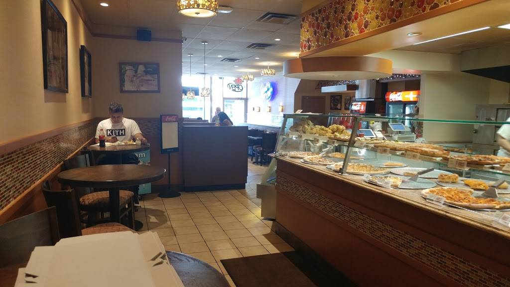 Ginos Pizzeria of Huntington Village | meal delivery | 318 Main St, Huntington, NY 11743, USA | 6314274466 OR +1 631-427-4466