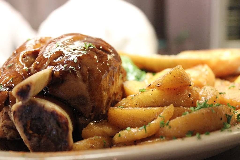 Adams Bistro | restaurant | 221 Pelham Rd #100, Greenville, SC 29615, USA | 8643708055 OR +1 864-370-8055