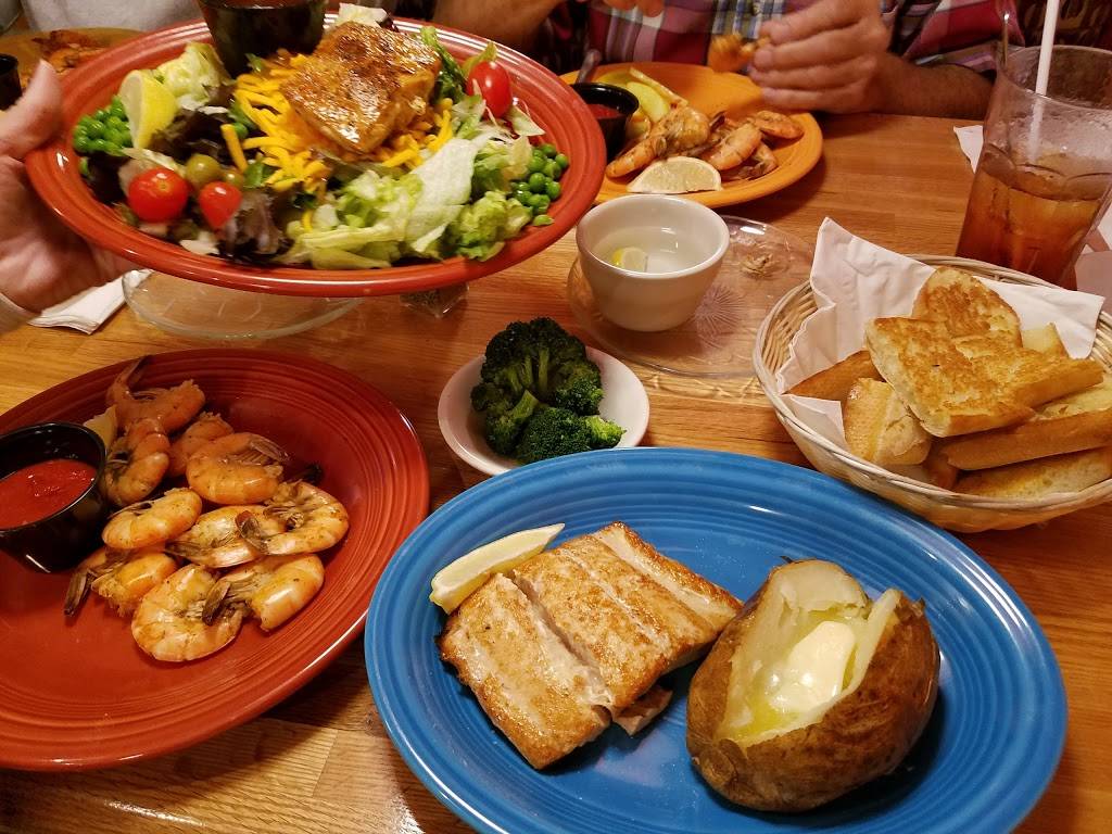 Monroes | restaurant | 110 E Main St, Kingwood, WV 26537, USA | 3043293354 OR +1 304-329-3354