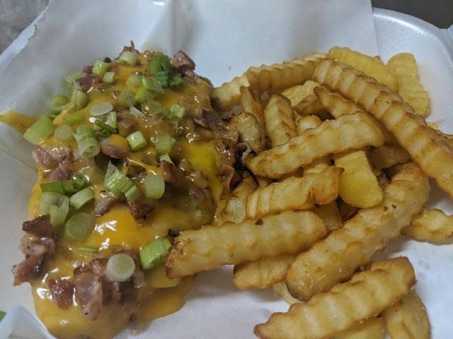 Daves American Bar & Grill | restaurant | 3400 Sebring Pkwy, Sebring, FL 33870, USA | 8633048462 OR +1 863-304-8462