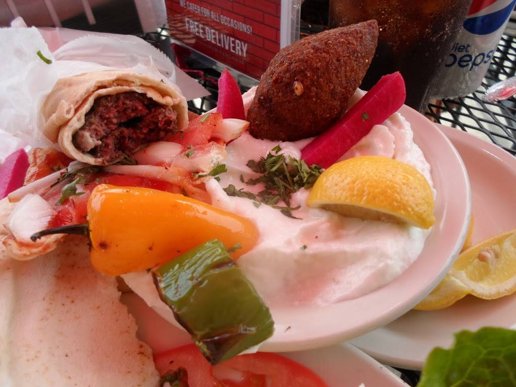 House of Shawarma | restaurant | 128 Sycamore St, Wyandotte, MI 48192, USA | 7343241185 OR +1 734-324-1185