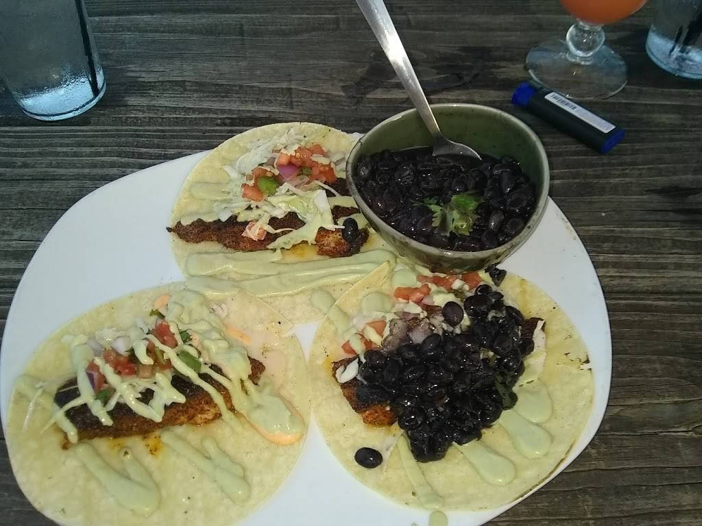 Blue Water Grille | restaurant | 1287 Floating Mill Rd, Silver Point, TN 38582, USA | 9318582275 OR +1 931-858-2275