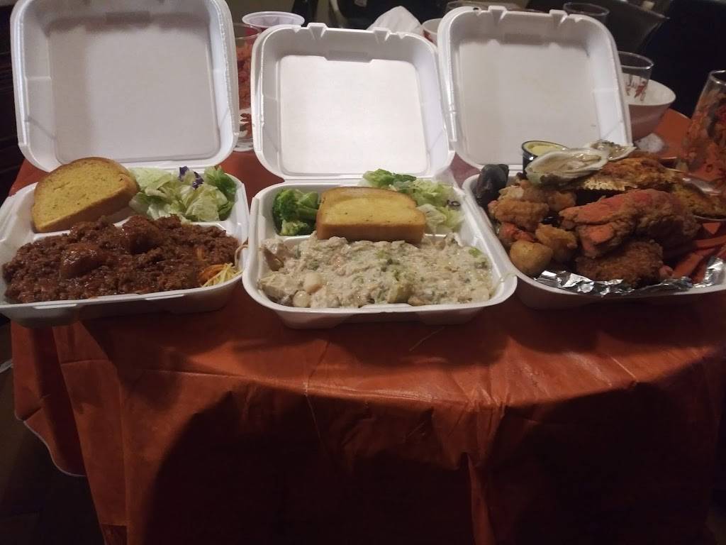 Holy Miracle Basket Seafood and Soul | restaurant | 861 Burger St, Charleston, SC 29407, USA | 8435304208 OR +1 843-530-4208