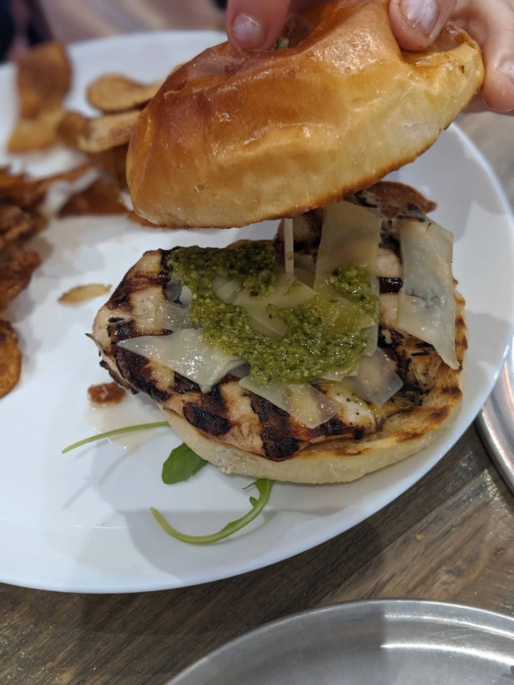 Evolve Kitchen + Table | restaurant | 360 College Ave, Clemson, SC 29631, USA | 8647225132 OR +1 864-722-5132