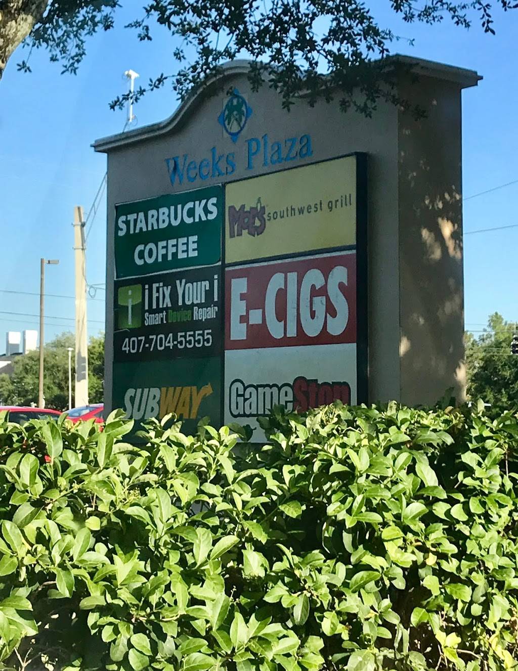 Subway | restaurant | 4650 N Alafaya Trail, Orlando, FL 32826, USA | 4072431944 OR +1 407-243-1944