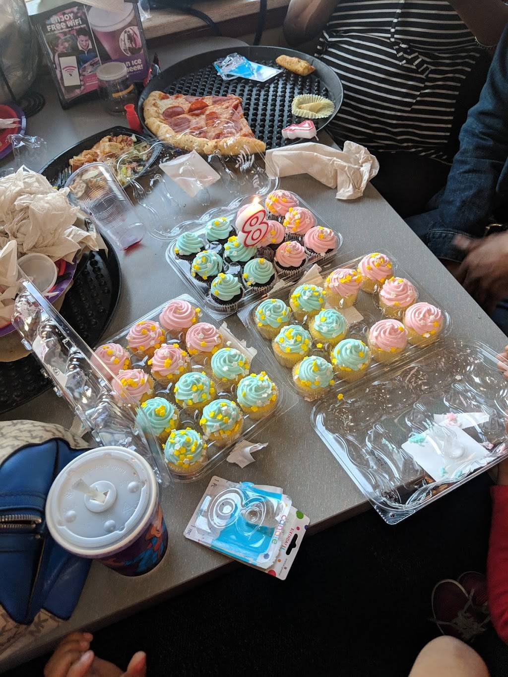 Chuck E. Cheeses | restaurant | 7601 W Ridgewood Dr, Parma, OH 44129, USA | 4408885700 OR +1 440-888-5700