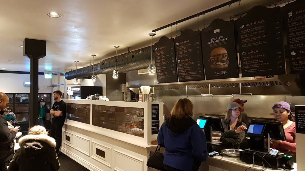 The Burgers Priest | restaurant | 1599 The Queensway, Etobicoke, ON M8Z 1T8, Canada | 4167920054 OR +1 416-792-0054