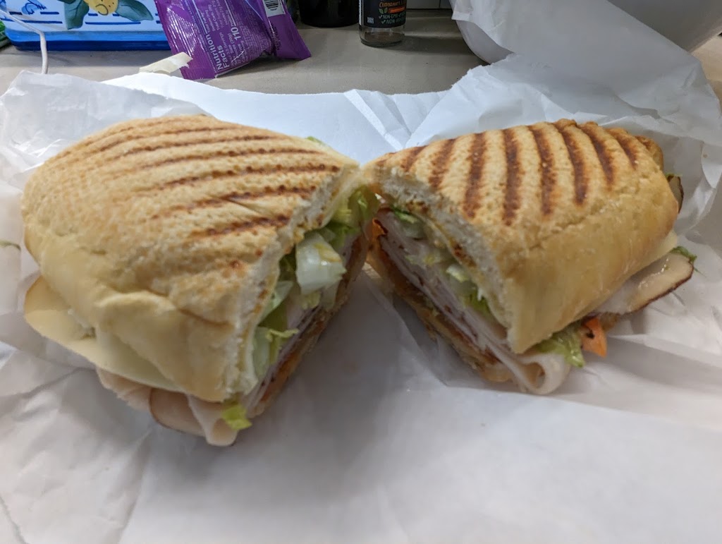 2nd Avenue Deli | restaurant | 2703 24th St, Sacramento, CA 95818, USA | 9164566488 OR +1 916-456-6488