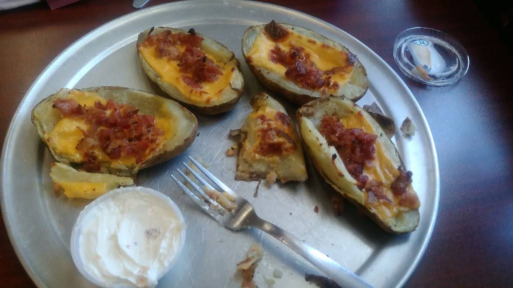 Francesca Pizza | restaurant | 3653 E 2631st Rd, Sheridan, IL 60551, USA | 8154969600 OR +1 815-496-9600