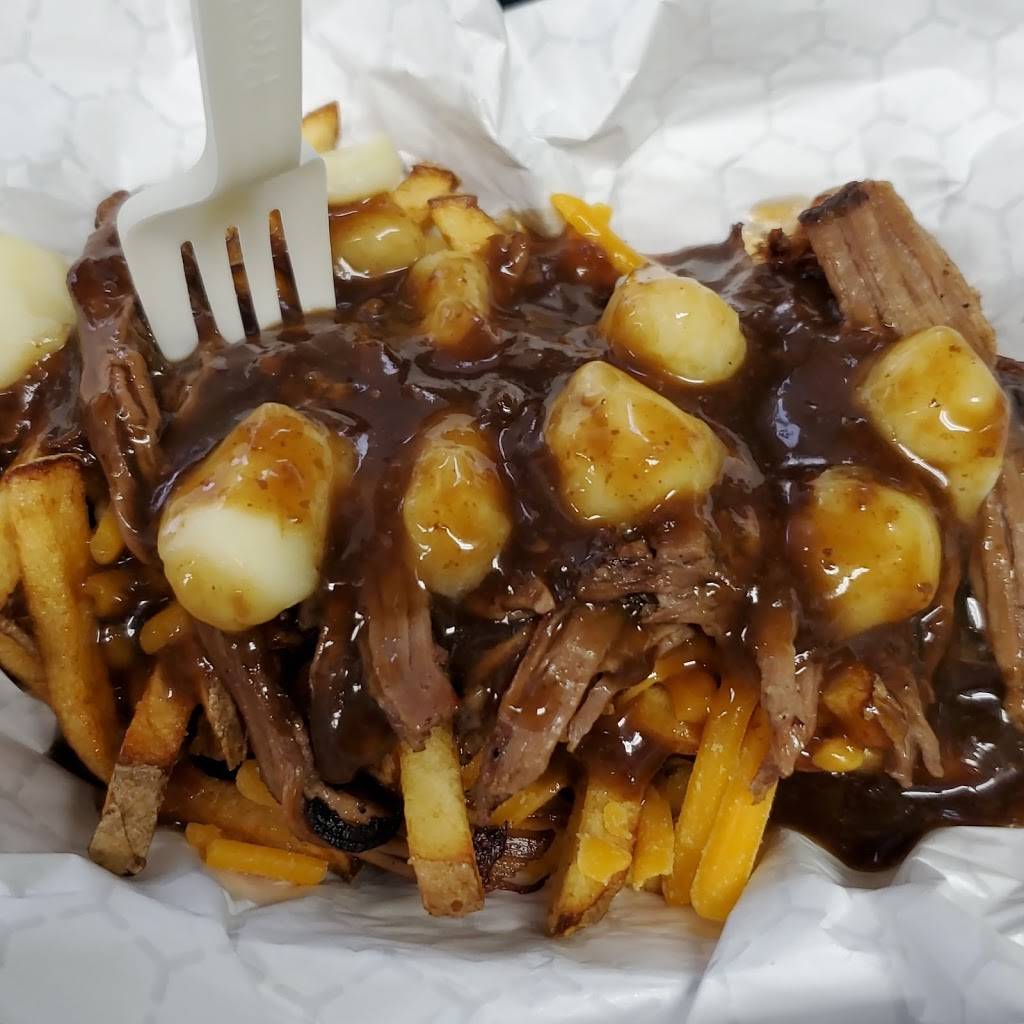 Wallys Weenie Wagon | restaurant | 8113 WI-57, Baileys Harbor, WI 54202, USA | 9204219090 OR +1 920-421-9090