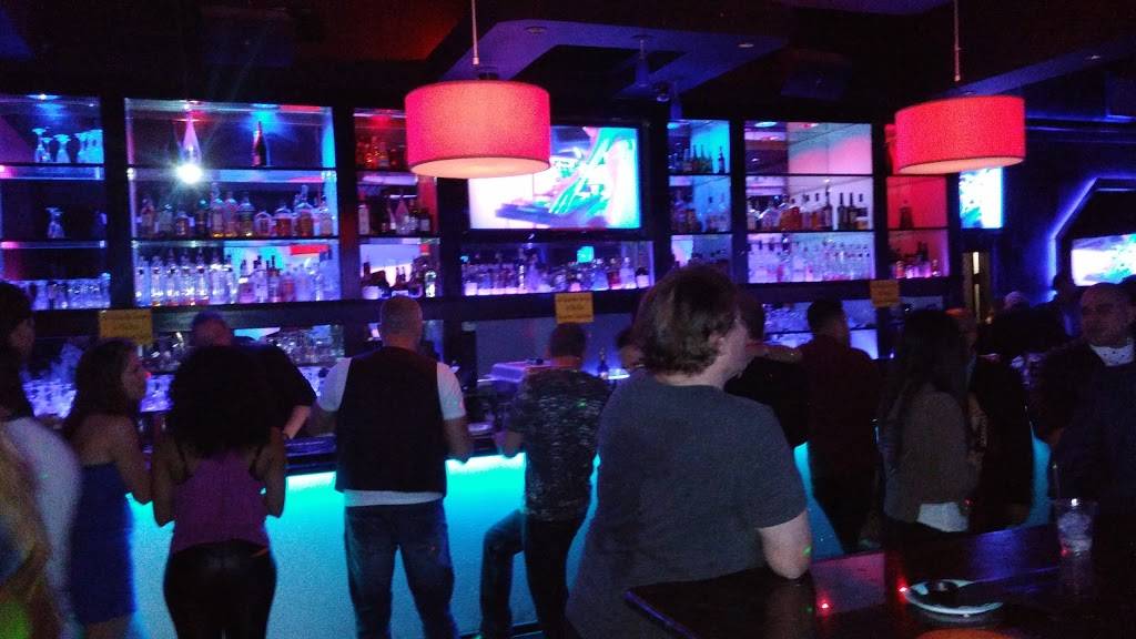 Rain Bar and Lounge | restaurant | 12215 Ventura Blvd #211, Studio City, CA 91604, USA | 8187700691 OR +1 818-770-0691