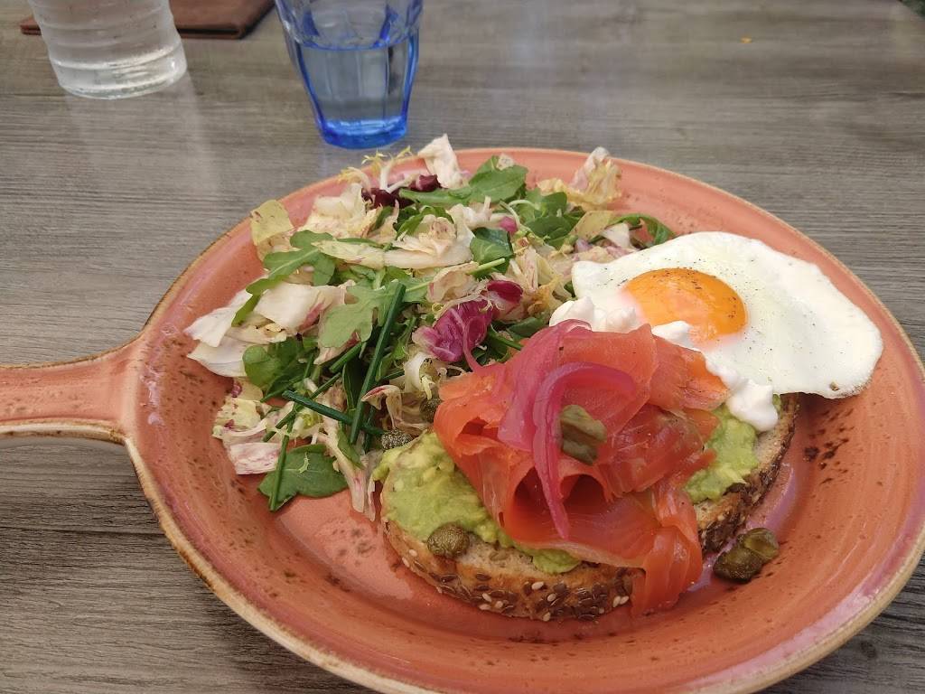 Capras Kitchen | restaurant | 1834 Lakeshore Rd W, Mississauga, ON L5J 1J7, Canada | 9059161834 OR +1 905-916-1834