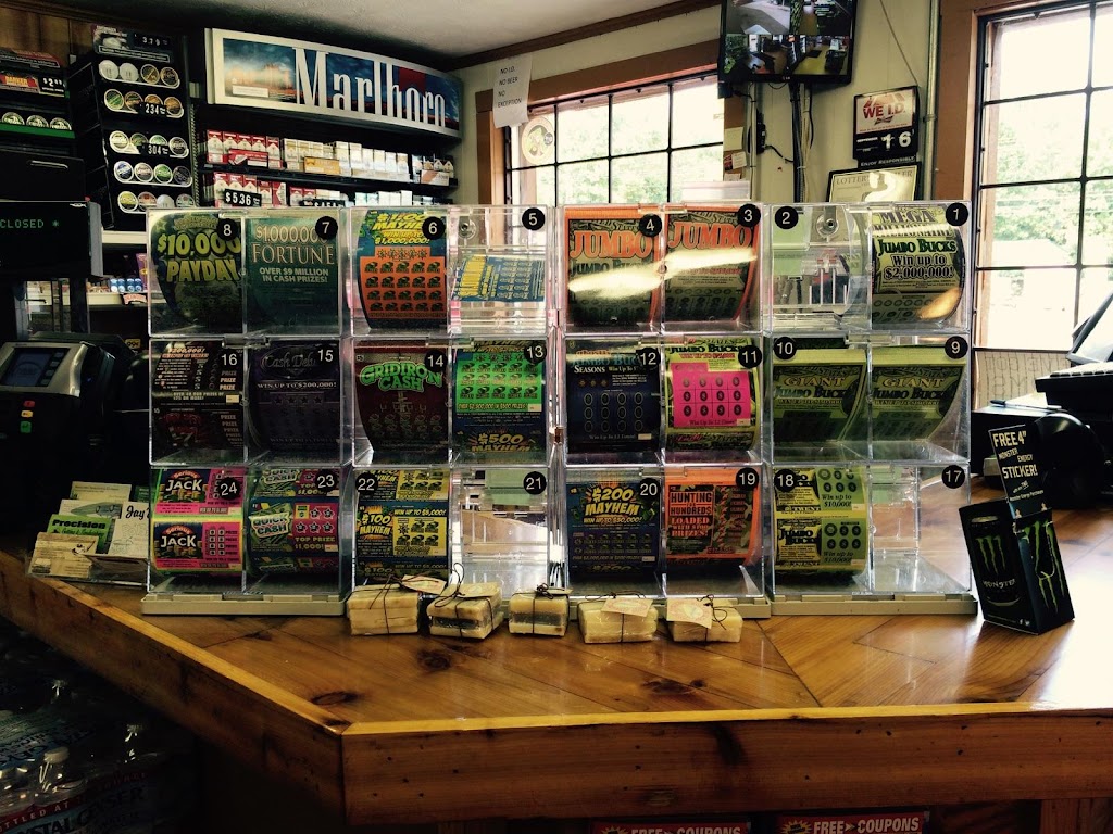 Donna Jos Market & SUBWAY | restaurant | 5040 Hooper Hwy, Cosby, TN 37722, USA | 4235327650 OR +1 423-532-7650