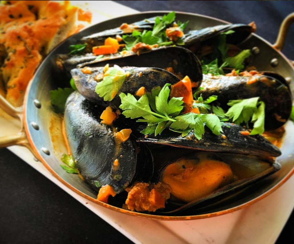 the blue | restaurant | 27th Floor, 501 E Camino Real, Boca Raton, FL 33432, USA | 5614473000 OR +1 561-447-3000