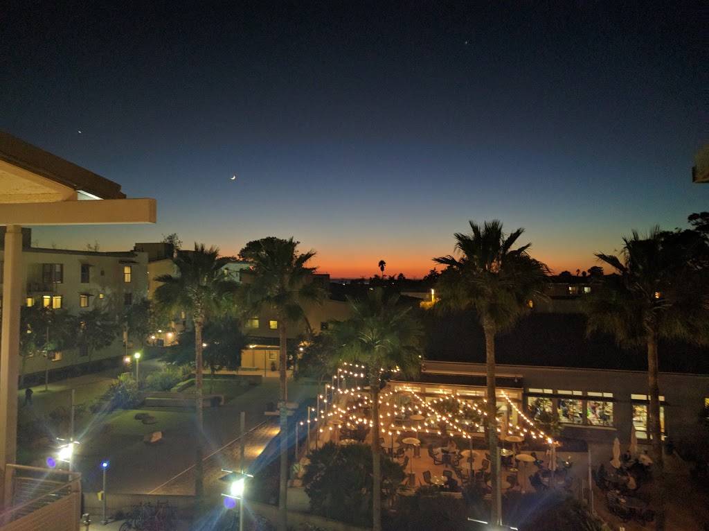Carrillo Dining Commons | restaurant | Ocean Rd, Santa Barbara, CA 93106, USA | 8058932876 OR +1 805-893-2876