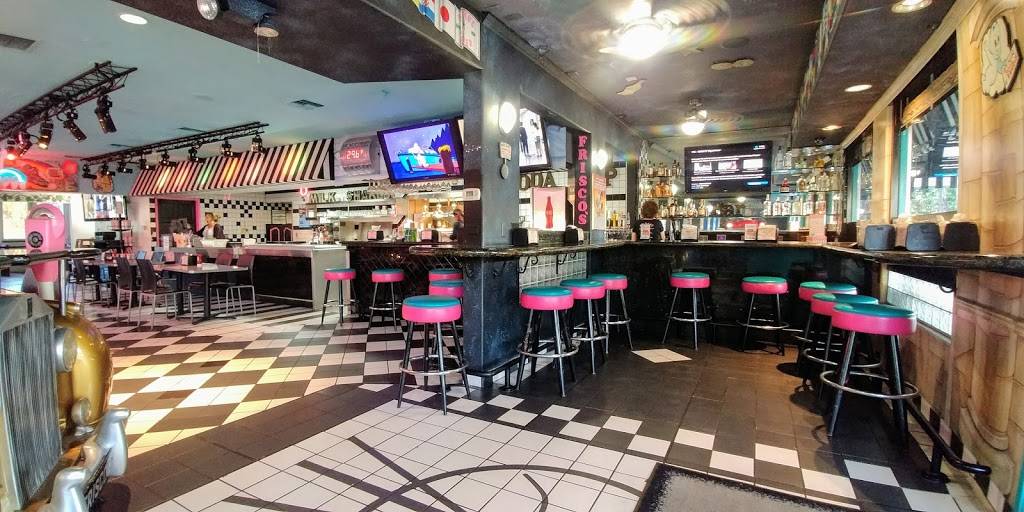 Friscos Carhops Diner | restaurant | 18065 Gale Ave, City of Industry, CA 91748, USA | 6269133663 OR +1 626-913-3663