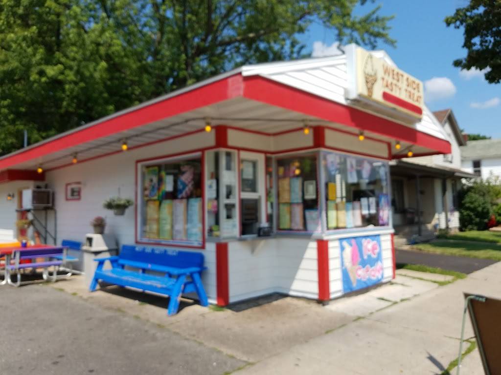 West Side Tasty Treat | meal takeaway | 118 S 3rd Ave, Wausau, WI 54401, USA | 7152980726 OR +1 715-298-0726