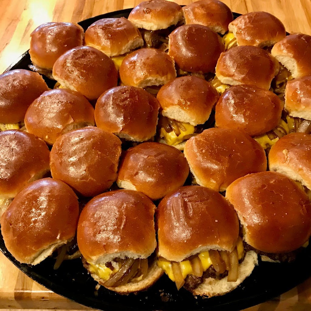 Basic Burger - Tysons West | restaurant | 1495 Cornerside Blvd, Vienna, VA 22182, USA | 7034800330 OR +1 703-480-0330