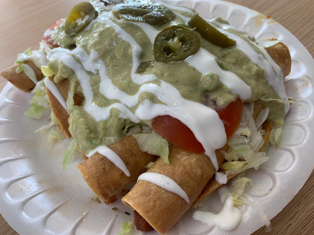 Que Tal Pollo Grill & Cantina | restaurant | 10811 East 23rd St S, Independence, MO 64055, USA | 8164912151 OR +1 816-491-2151