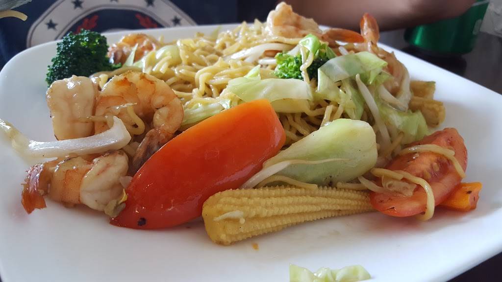 Bangkok Sapphires | Thai Cusine | restaurant | 3596 Redondo Beach Blvd, Torrance, CA 90504, USA | 3103296292 OR +1 310-329-6292