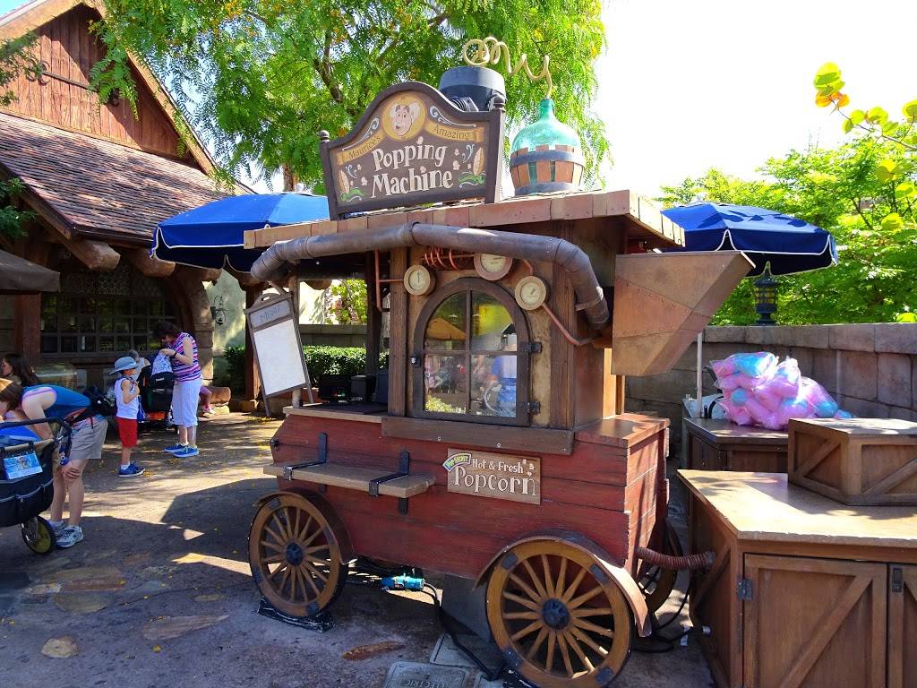 Gastons Tavern | meal takeaway | Magic Kingdom Dr, Orlando, FL 32836, USA | 4079395277 OR +1 407-939-5277